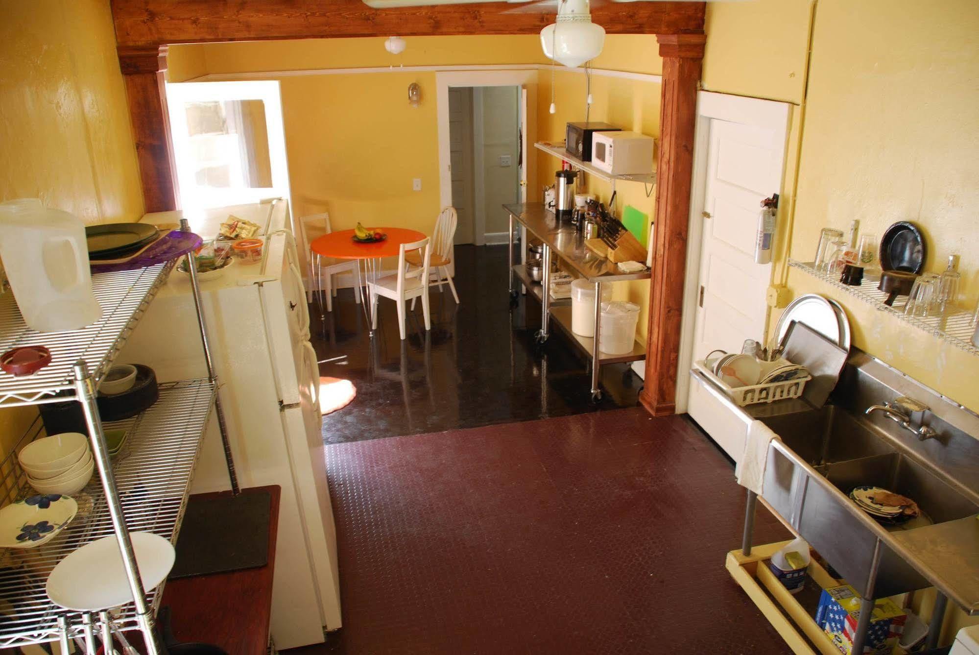 Hostel On 3Rd San Diego Exteriör bild